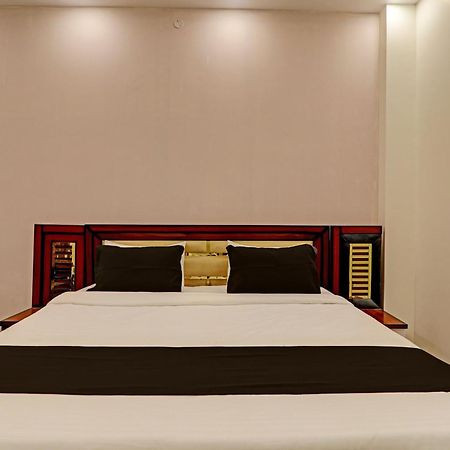 Hotel O Awadh International Bela Pratapgarh Kültér fotó