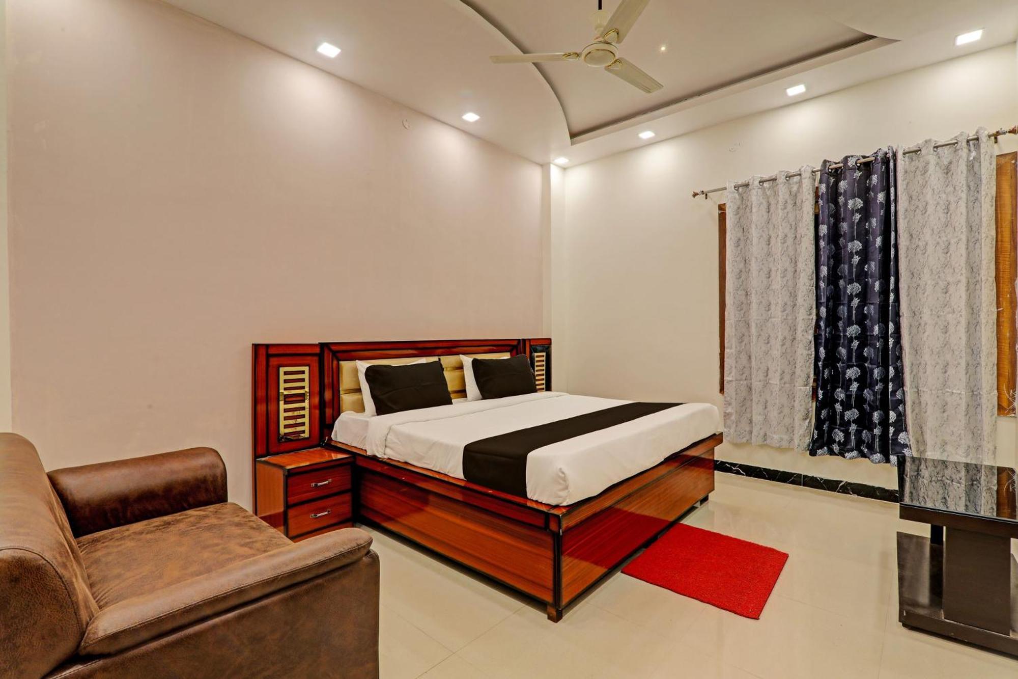 Hotel O Awadh International Bela Pratapgarh Kültér fotó